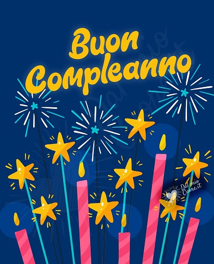 Buon compleanno con candele e luci scintillanti